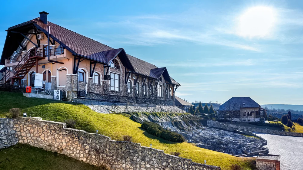 Best Hotels in Vail Village: A Luxurious Mountain Escape