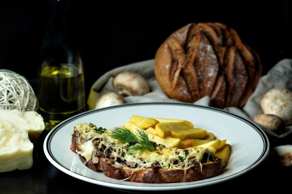 Butter and Garlic Steak: Flavor Combination for Meat Lovers