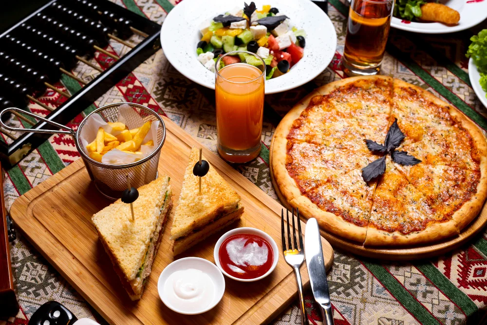Lunch Spots NYC: Eat in the Heart of New York City