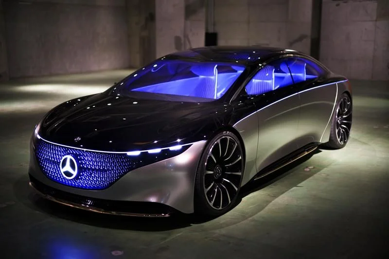 Expensive Sedans: Expression of Luxury and Performance