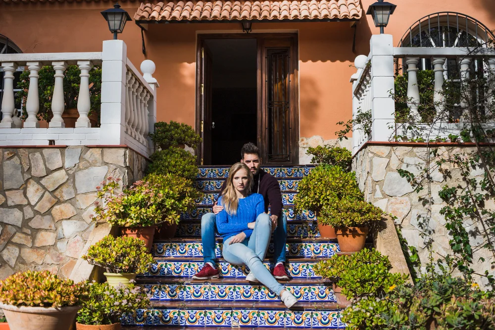 Modern Spanish Style Homes: Tradition and Contemporary Living