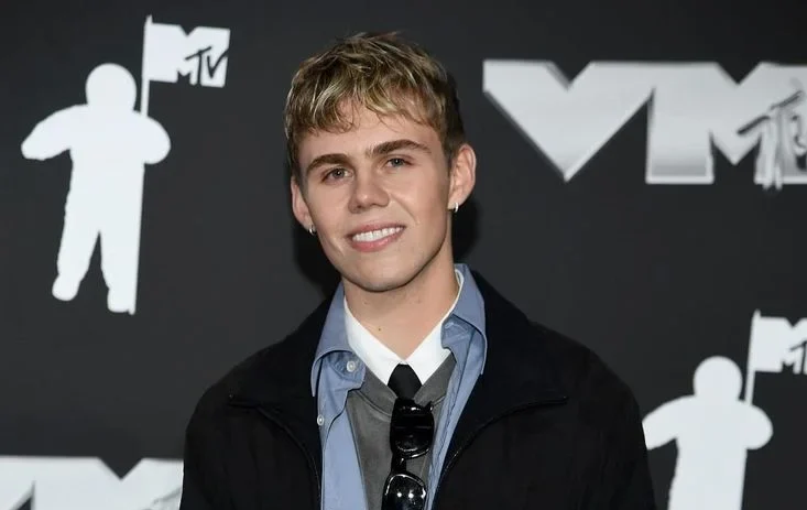 The Kid Laroi Net Worth: