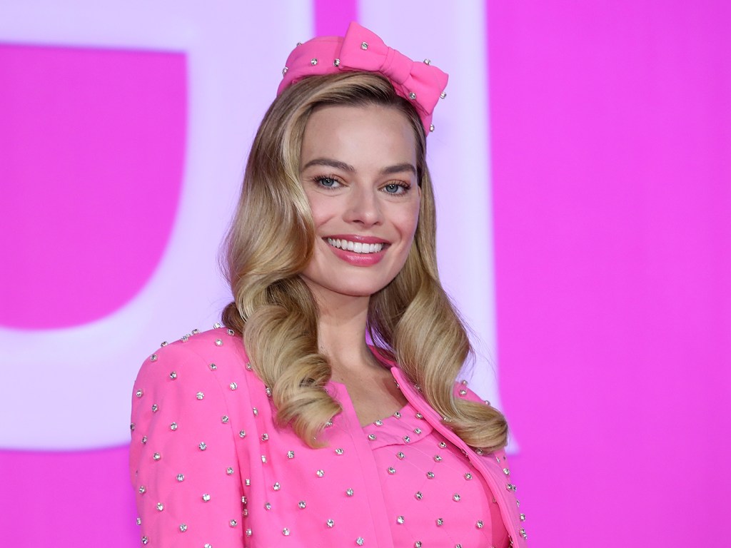 margot robbie net worth 2026